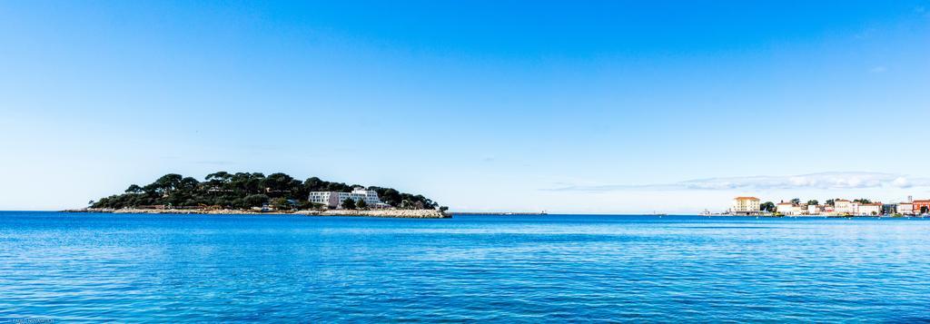Holiday Home Sofia Porec Esterno foto